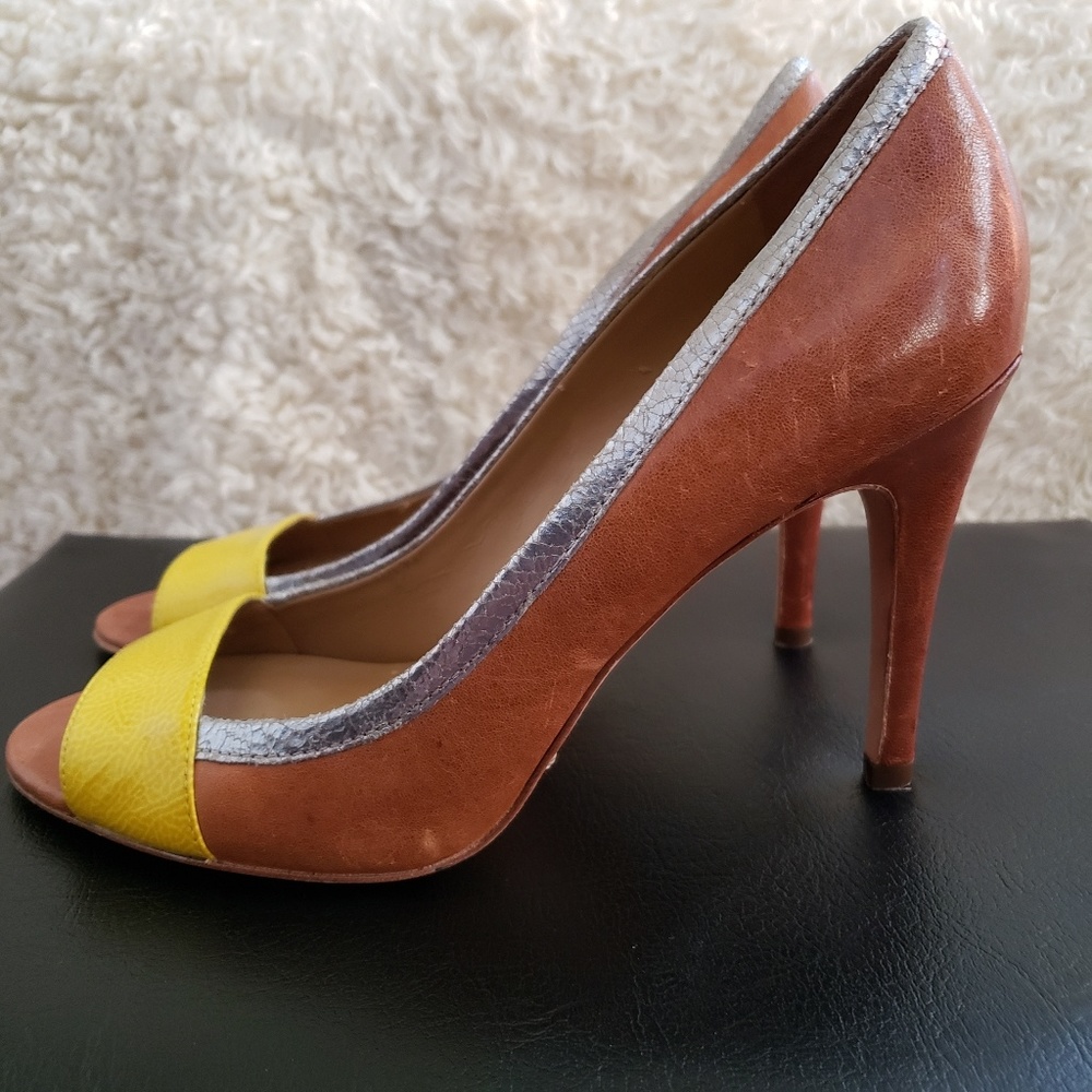 BOUTIQUE 9 - Genuine Leather peep toe stiletto 8.5